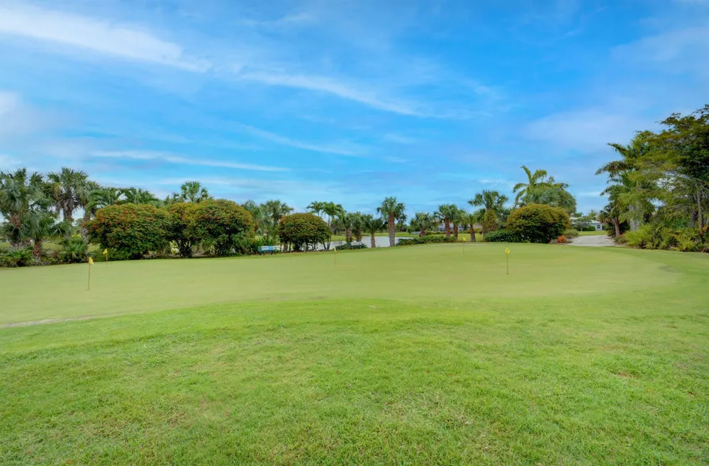 2418 Westmont Drive Royal Palm Beach, FL 33411