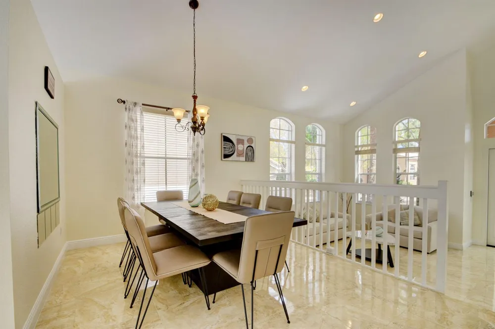 2418 Westmont Drive Royal Palm Beach, FL 33411