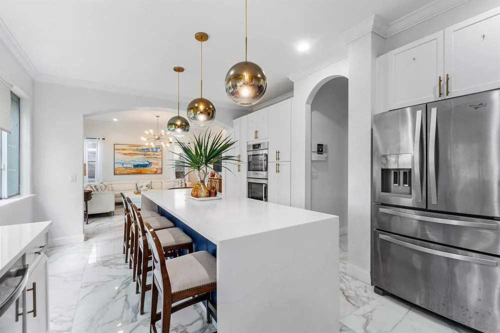 599 Cresta Circle West Palm Beach, FL 33413