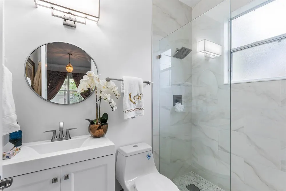 599 Cresta Circle West Palm Beach, FL 33413