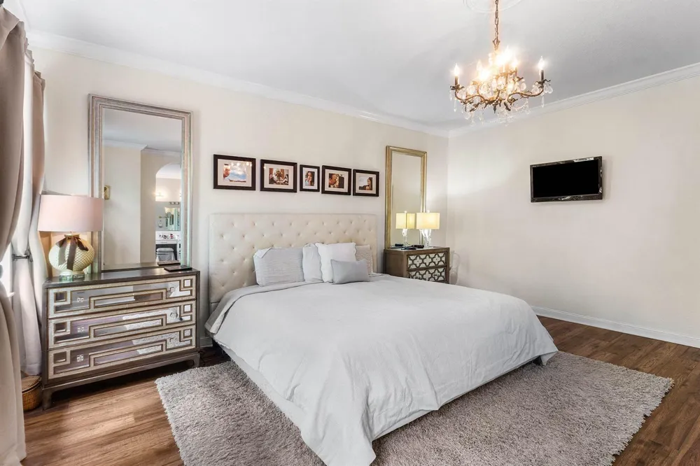 599 Cresta Circle West Palm Beach, FL 33413