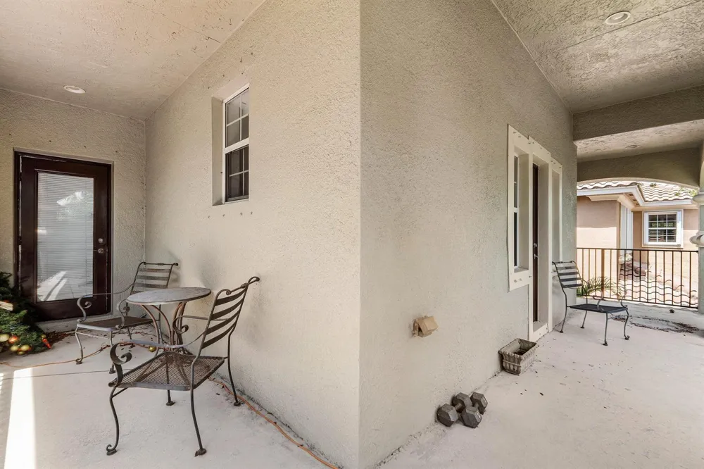 599 Cresta Circle West Palm Beach, FL 33413