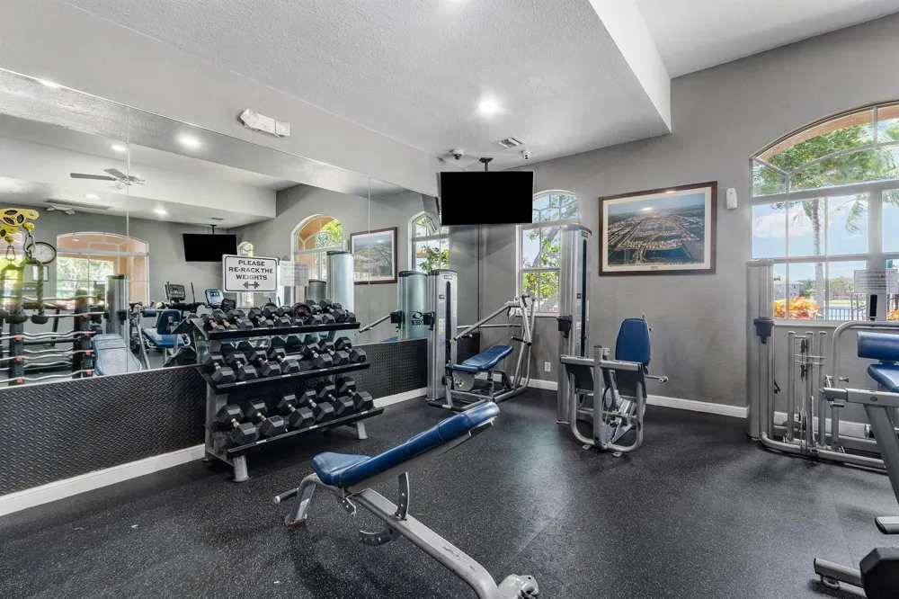 599 Cresta Circle West Palm Beach, FL 33413