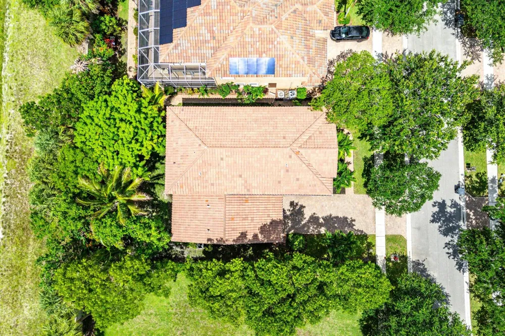599 Cresta Circle West Palm Beach, FL 33413