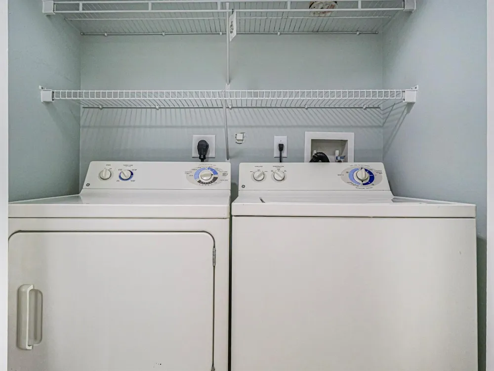 524 7th Square #101 Vero Beach, FL 32962