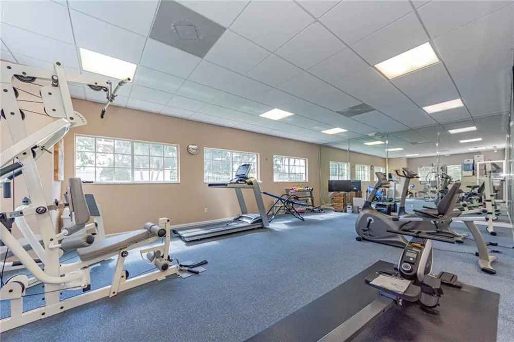 524 7th Square #101 Vero Beach, FL 32962