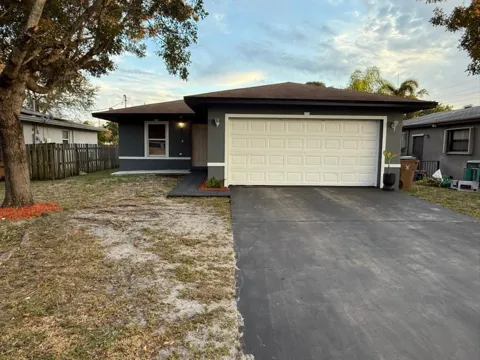 176 SW 5th Court