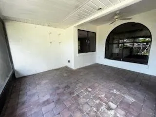 108 Greentree Lane 