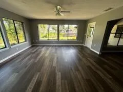 108 Greentree Lane 