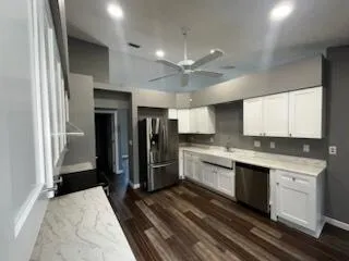 108 Greentree Lane 