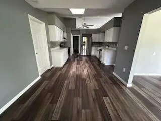 108 Greentree Lane 