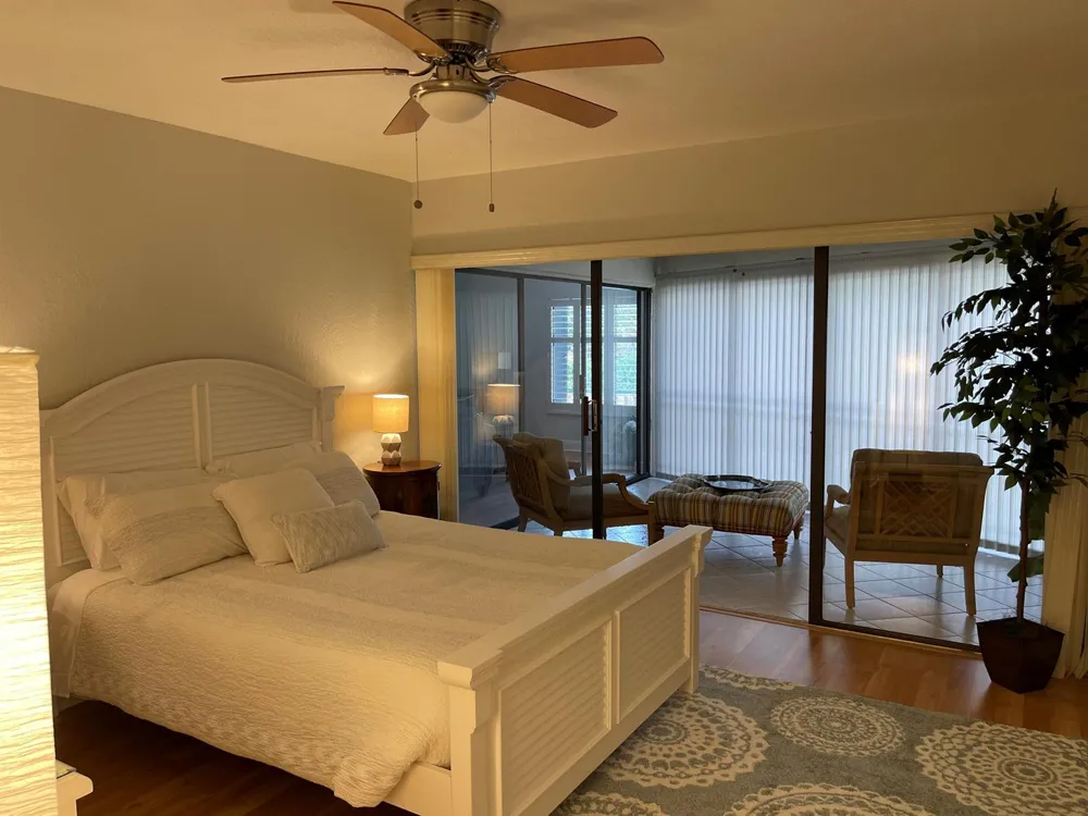 1660 Twelve Oaks Way #203 North Palm Beach, FL 33408