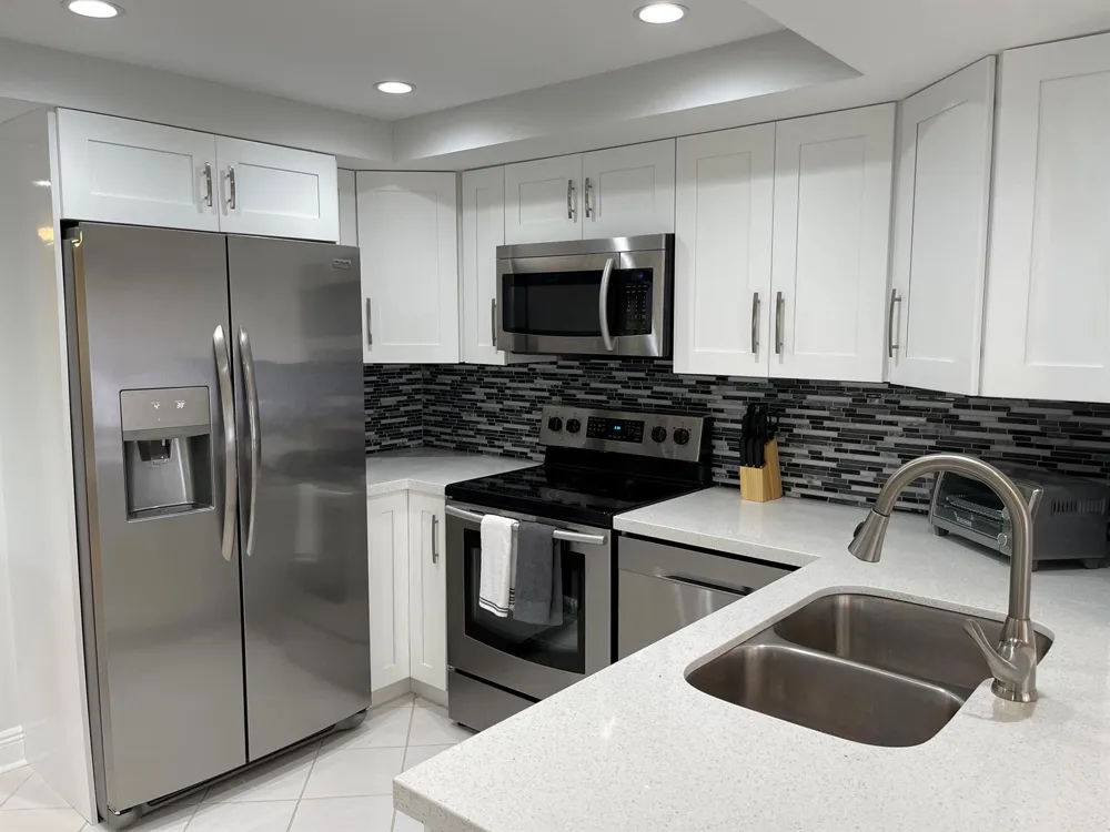 1660 Twelve Oaks Way #203 North Palm Beach, FL 33408
