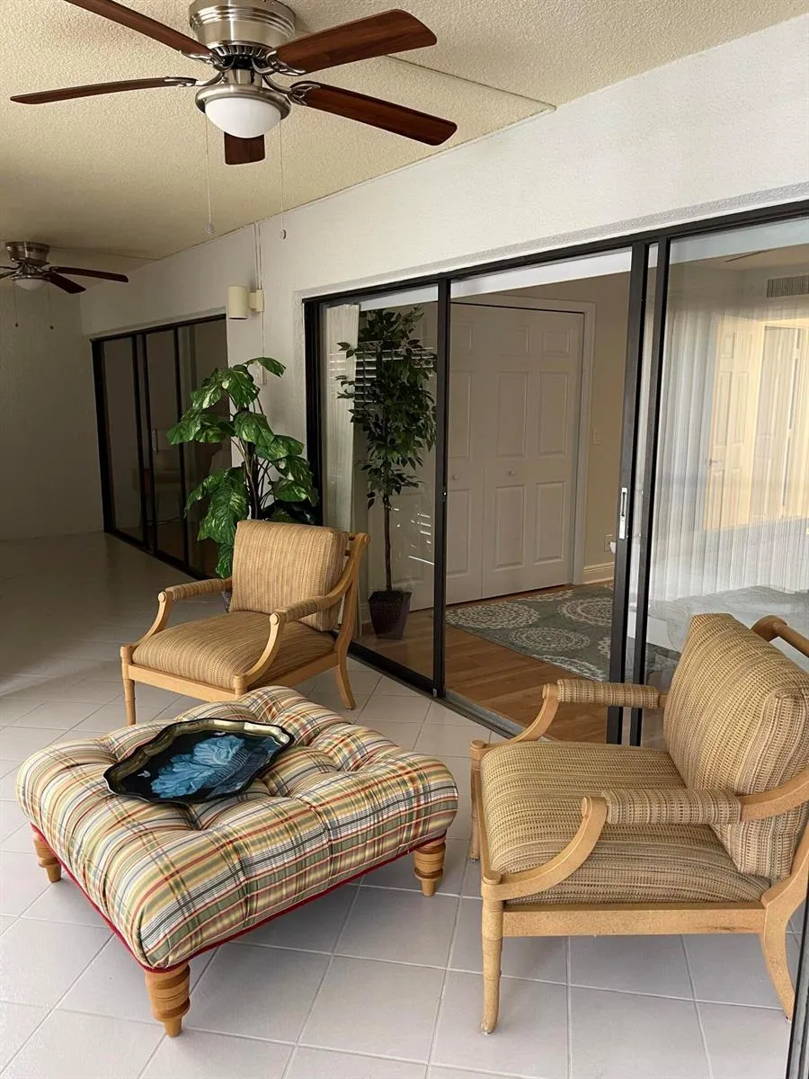1660 Twelve Oaks Way #203 North Palm Beach, FL 33408