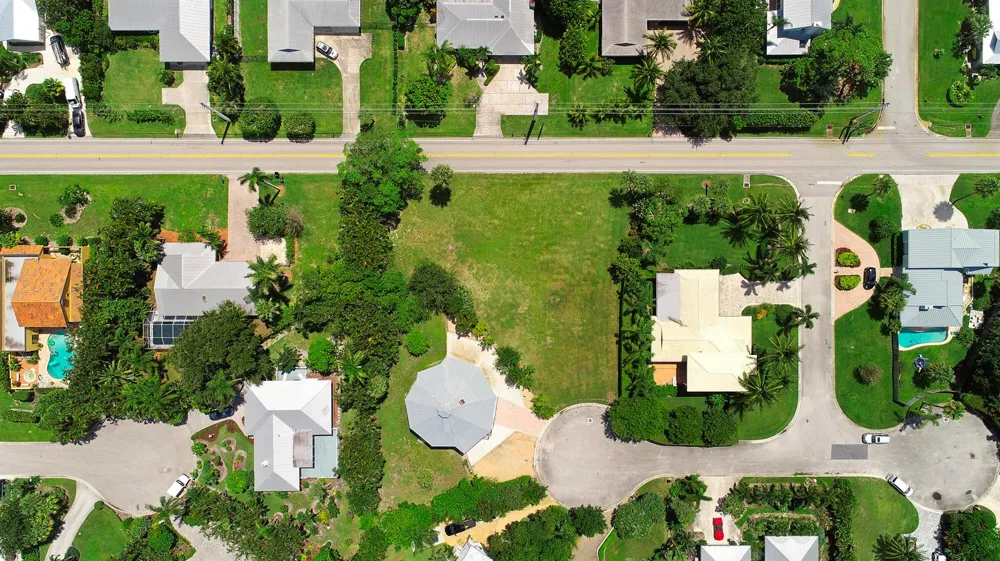 18 Cranes Nest Sewalls Point, FL 34996