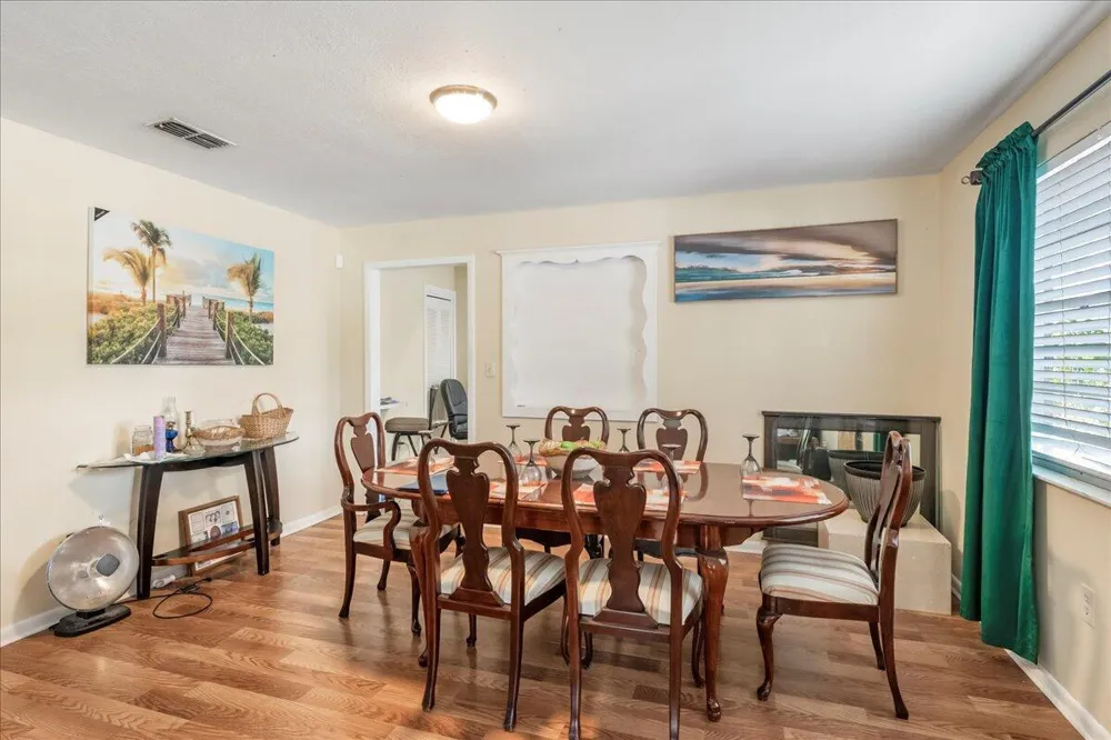 216 Micco Avenue Sebring, FL 33870