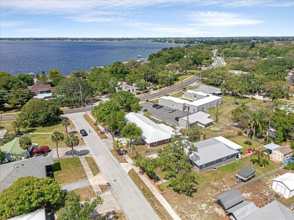 216 Micco Avenue Sebring, FL 33870