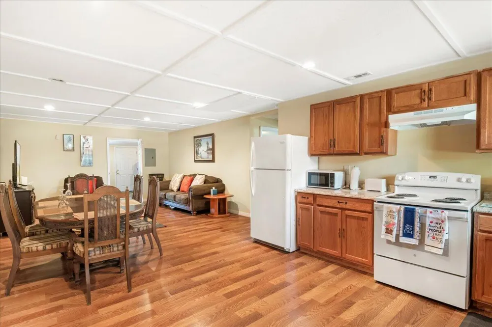 216 Micco Avenue Sebring, FL 33870