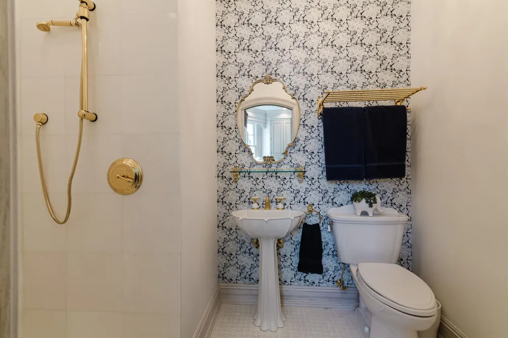 19 Beach Road Jupiter Island, FL 33455