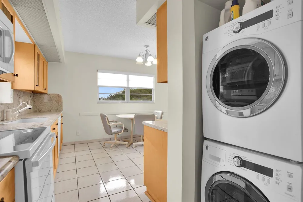 1605 Abaco Drive #M4 Coconut Creek, FL 33066