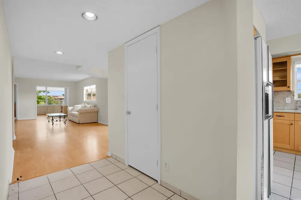 1605 Abaco Drive #M4 Coconut Creek, FL 33066