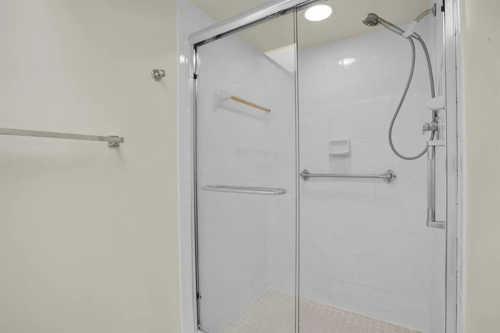 1605 Abaco Drive #M4 Coconut Creek, FL 33066