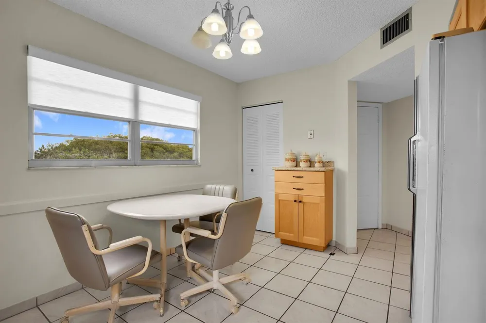 1605 Abaco Drive #M4 Coconut Creek, FL 33066