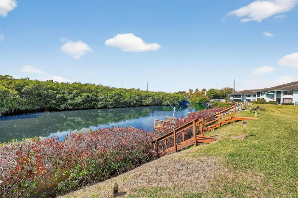 950 S Kanner Highway #603 Stuart, FL 34994