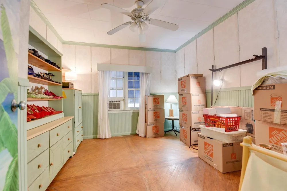 1425 Eliza Street Key West, FL 33040