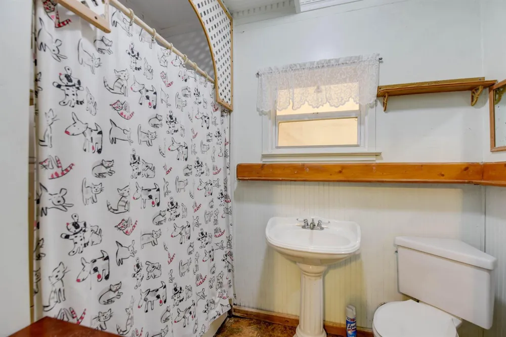 1425 Eliza Street Key West, FL 33040