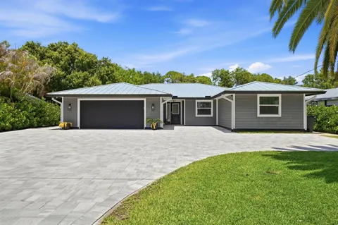 1409 SW Ibis Street
