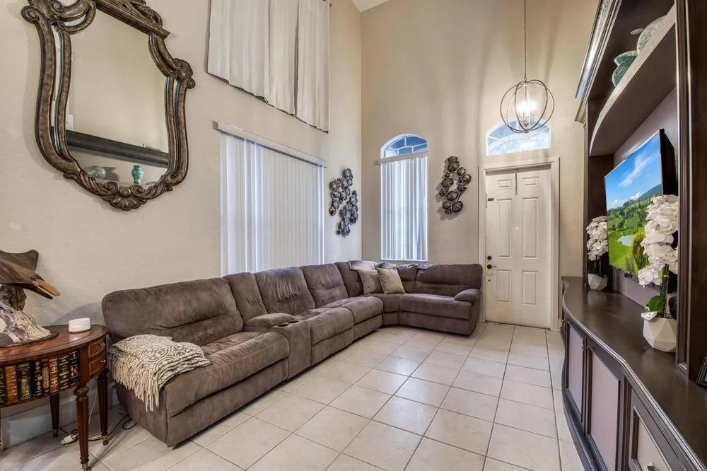 1508 Sagewood Court Riviera Beach, FL 33404