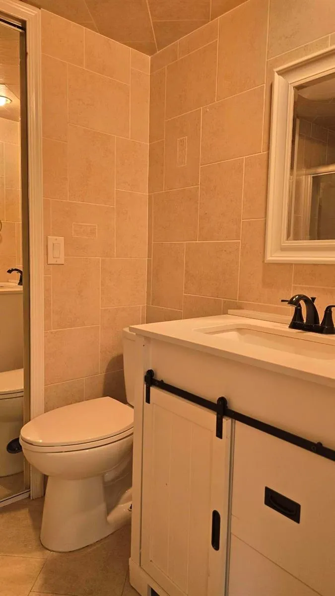 257 Lake Arbor Drive Palm Springs, FL 33461