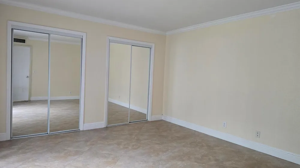 257 Lake Arbor Drive Palm Springs, FL 33461