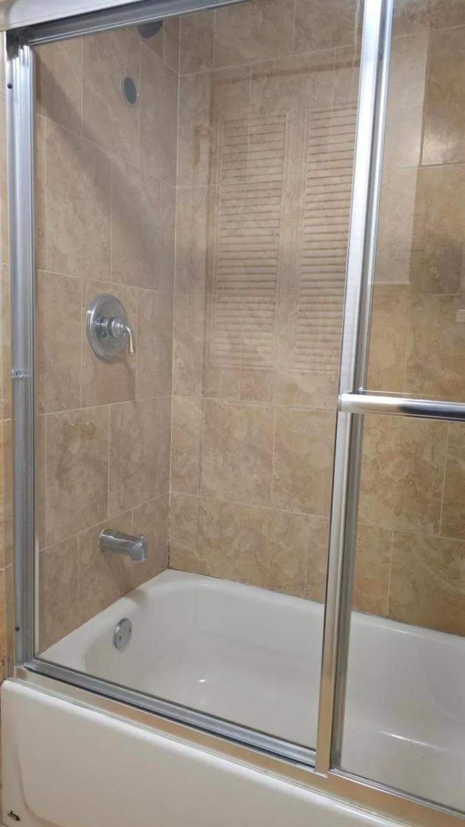 257 Lake Arbor Drive Palm Springs, FL 33461
