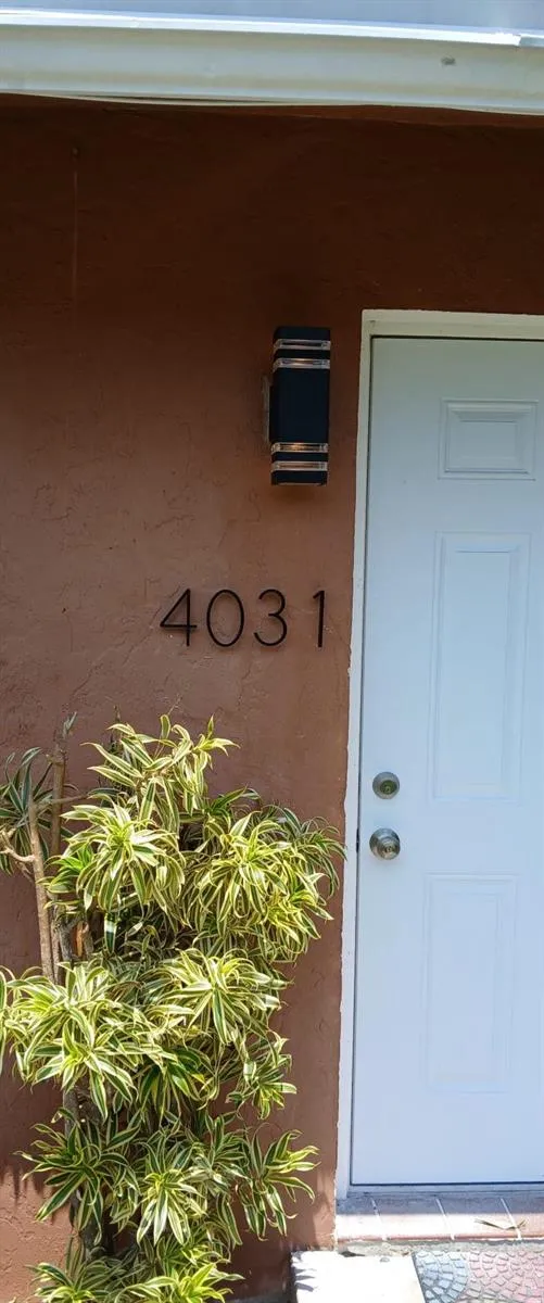4031 3rd Road S West Palm Beach, FL 33406