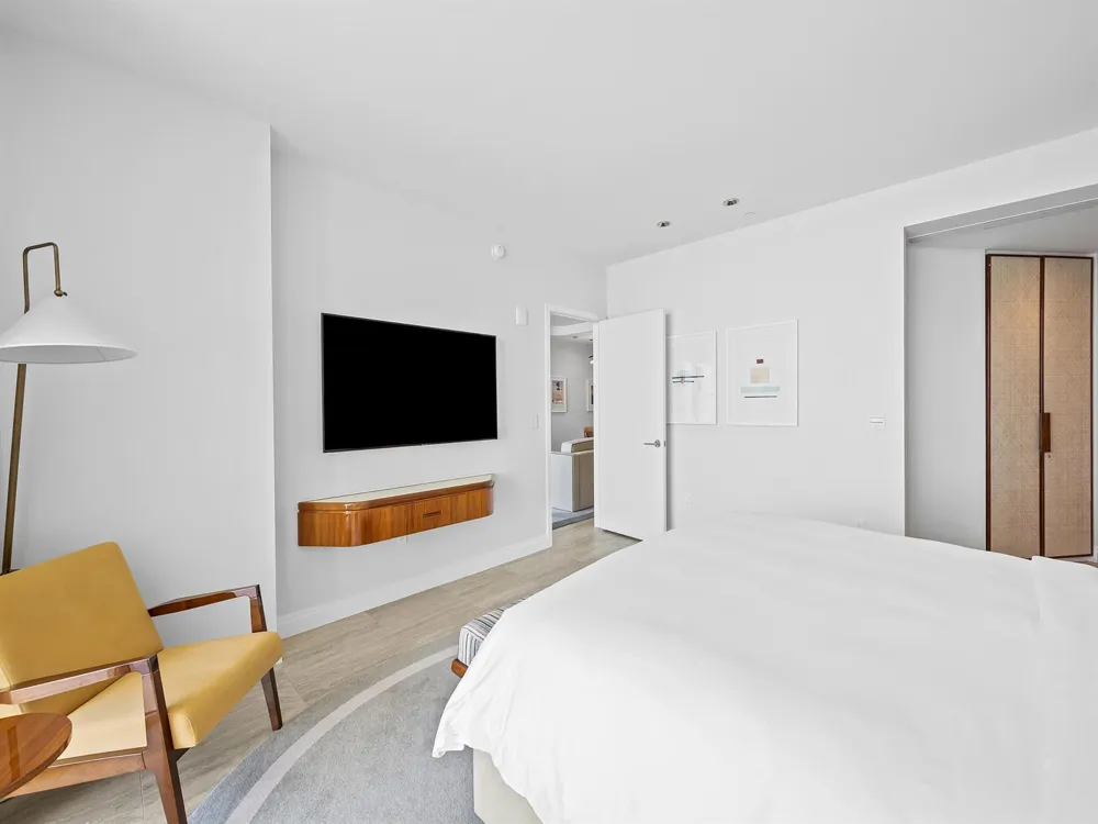 525 Fort Lauderdale Beach Boulevard #1505 Fort Lauderdale, FL 33304