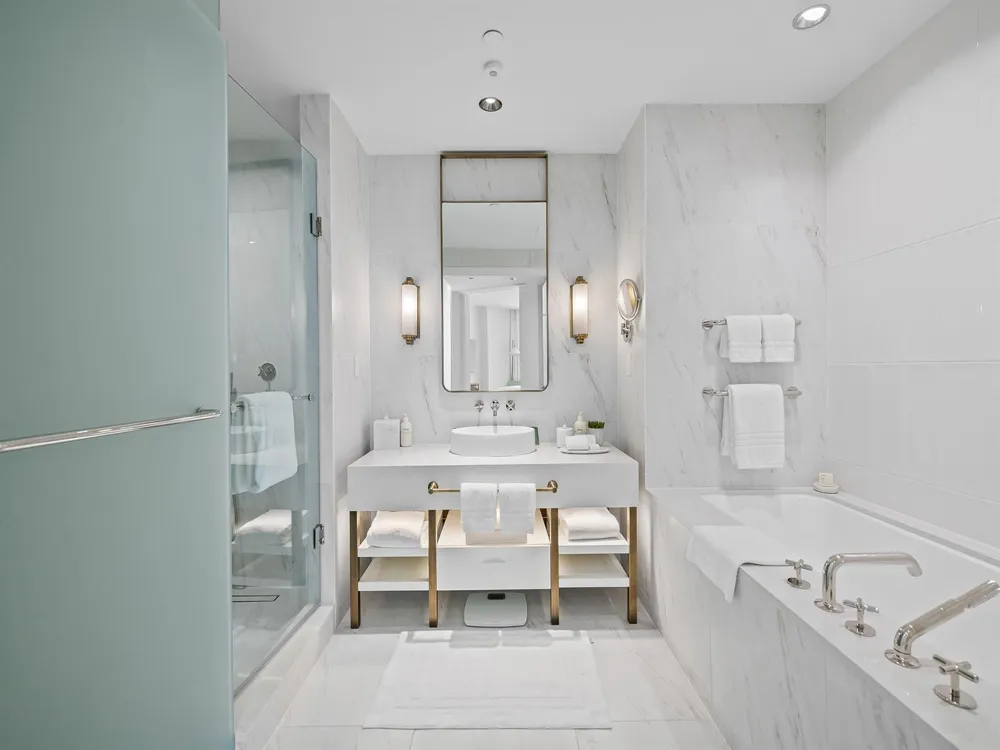 525 Fort Lauderdale Beach Boulevard #1505 Fort Lauderdale, FL 33304