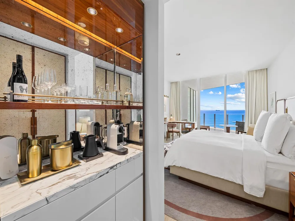 525 Fort Lauderdale Beach Boulevard #1505 Fort Lauderdale, FL 33304