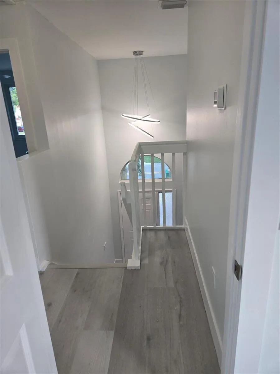 580 NW 87 WAY Coral Springs, FL 33071
