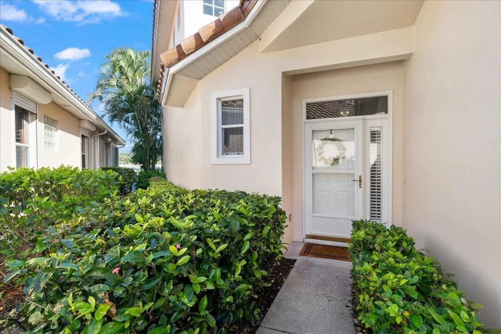 1725 Victoria Circle Vero Beach, FL 32967