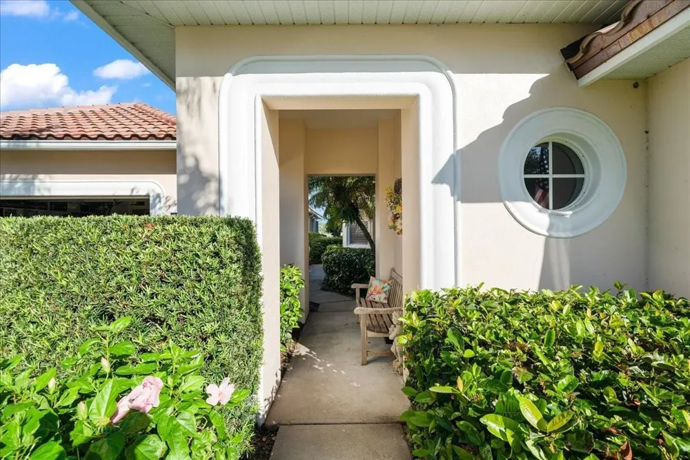 1725 Victoria Circle Vero Beach, FL 32967