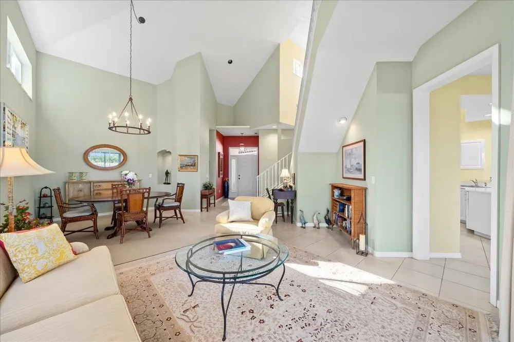 1725 Victoria Circle Vero Beach, FL 32967