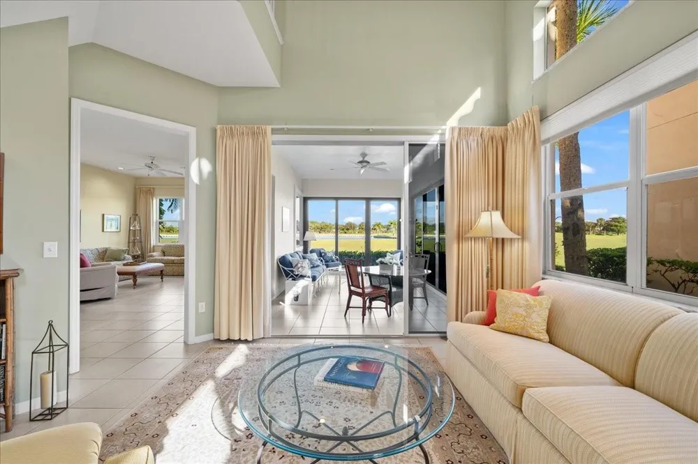 1725 Victoria Circle Vero Beach, FL 32967