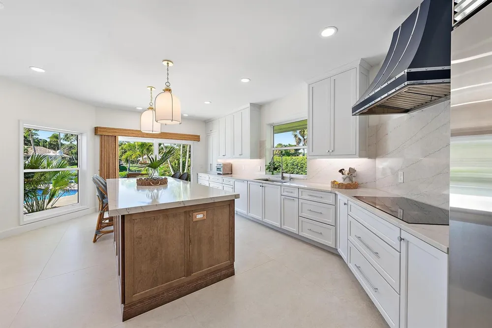 19 Island Road Sewalls Point, FL 34996