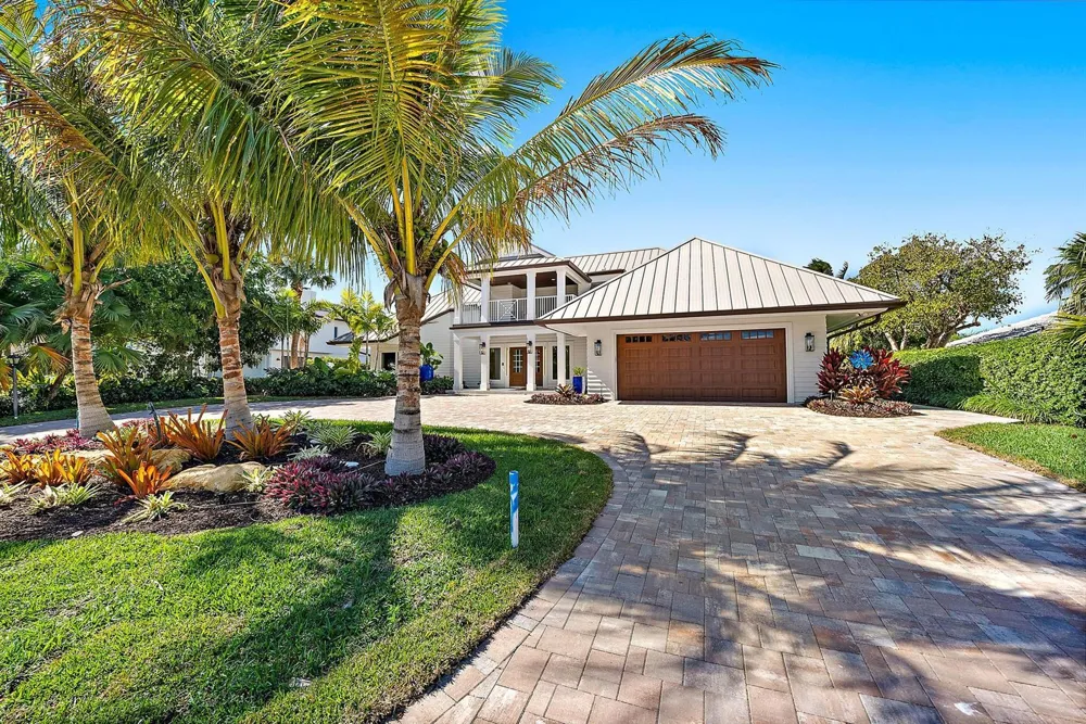 19 Island Road Sewalls Point, FL 34996