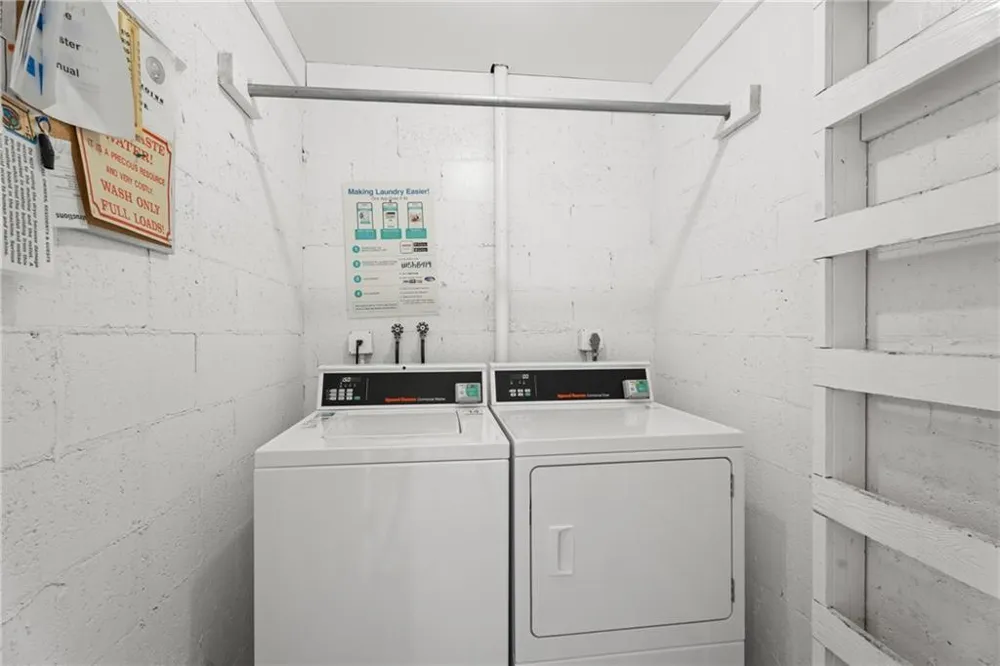 60 Woodland Drive #202 Vero Beach, FL 32962