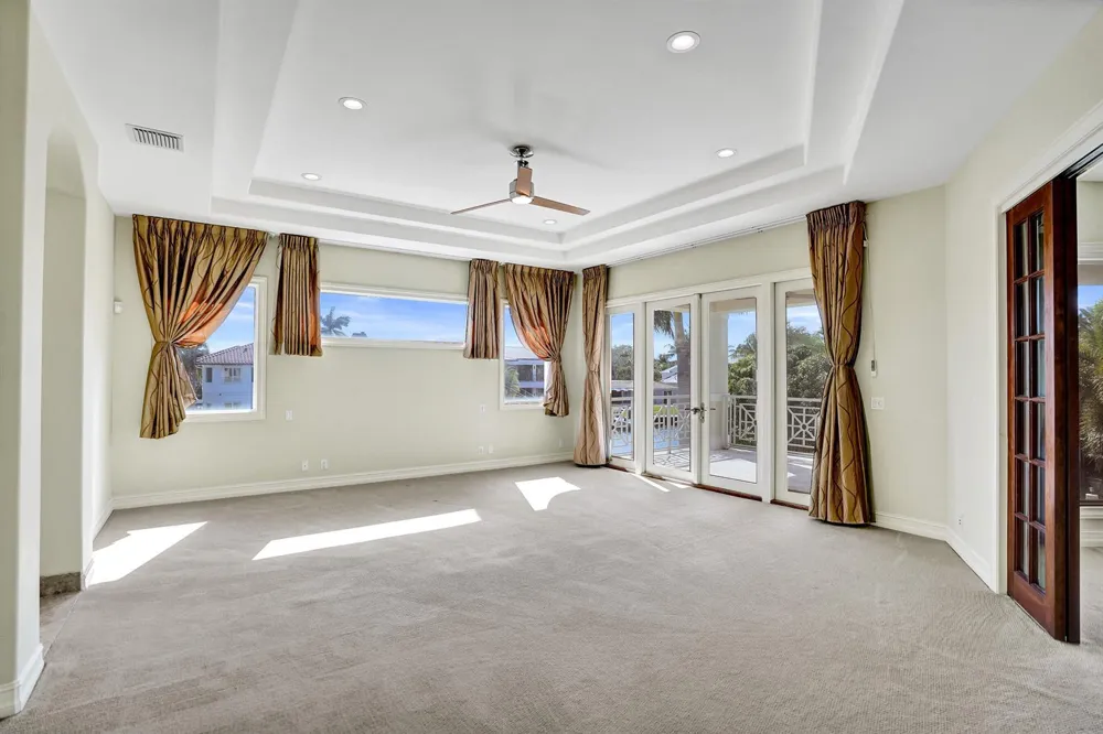 2330 NE 31st Court Lighthouse Point, FL 33064