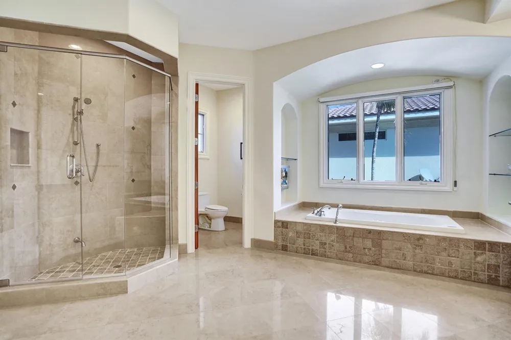 2330 NE 31st Court Lighthouse Point, FL 33064