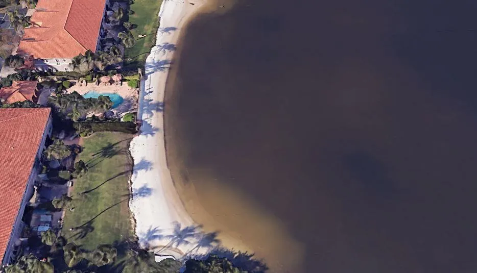 179 Las Brisas Circle Hypoluxo, FL 33462
